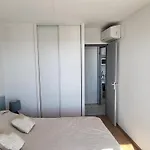 T2 Sur La De Pierre La ! Apartamento *